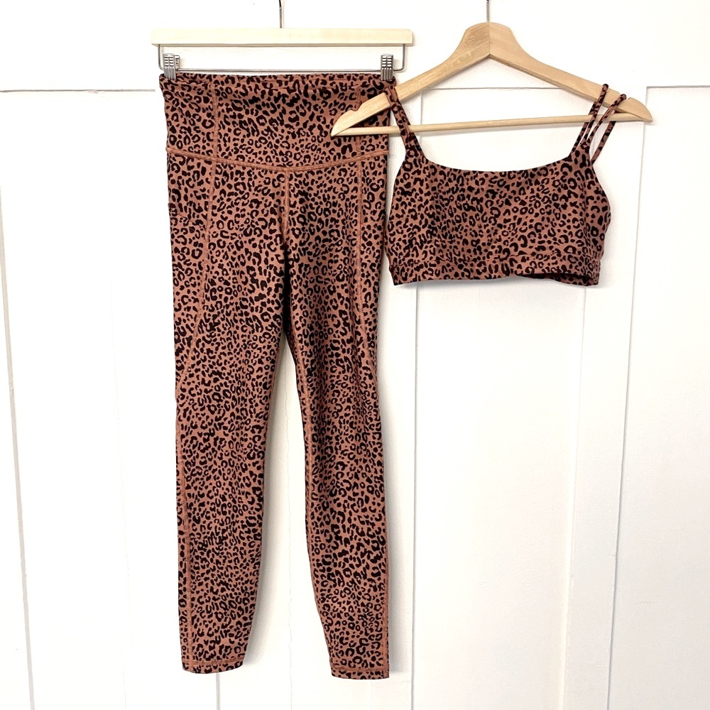 Gapfit two piece gym workout matching set